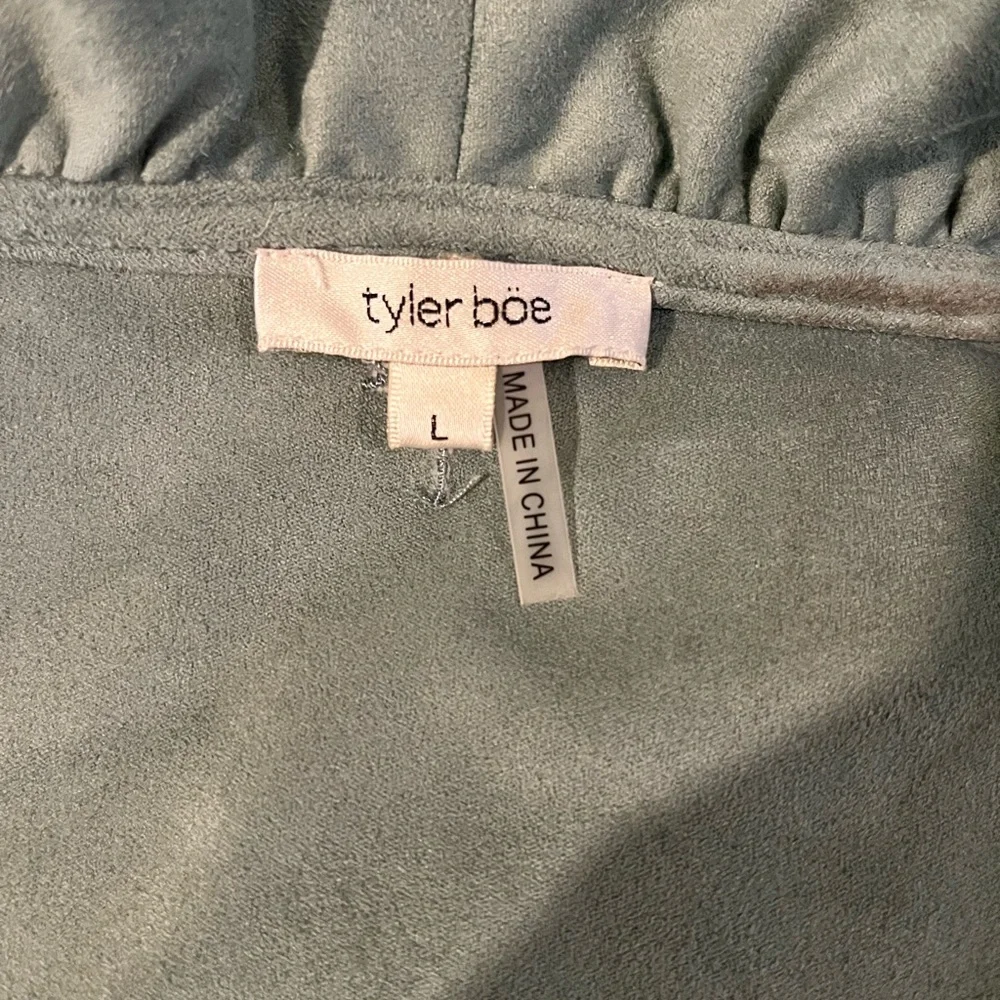 Tyler Boe elegant long